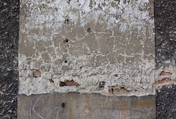 wall cracked damaged